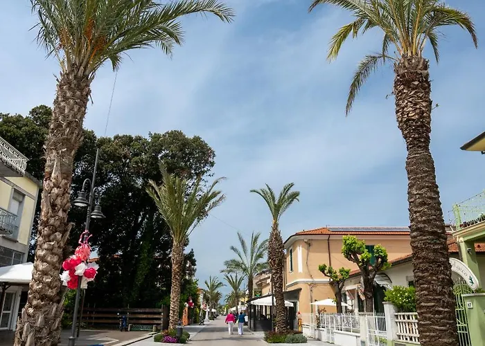 Vacation With 3 Separate And Private Parking Appartement