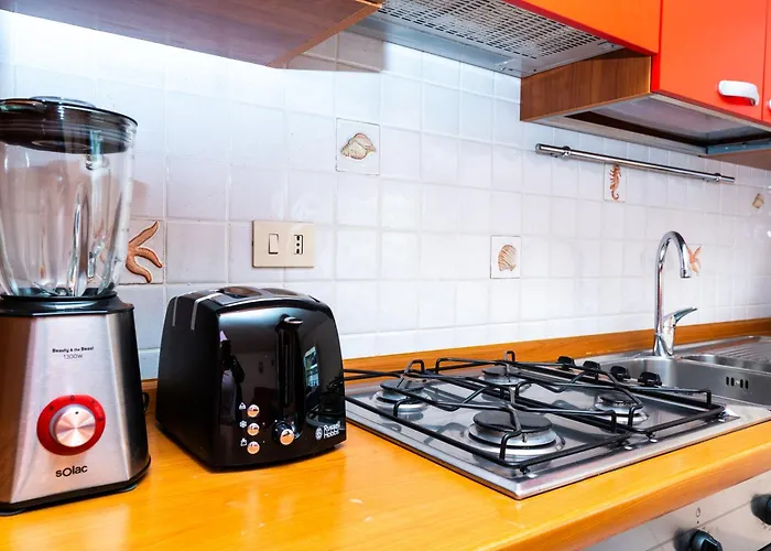 Vacation With 3 Separate And Private Parking Marina di Pietrasanta