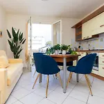 Vacation With 3 Separate And Private Parking * Marina di Pietrasanta