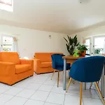 Vacation With 3 Separate And Private Parking * Marina di Pietrasanta