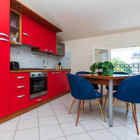 Appartement Vacation With 3 Separate And Private Parking