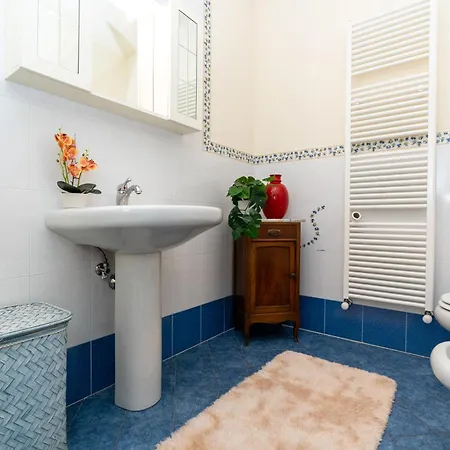 Vacation With 3 Separate And Private Parking *