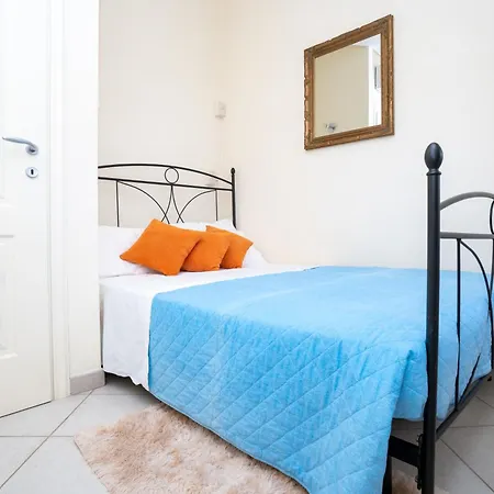 Vacation With 3 Separate And Private Parking Lägenhet *