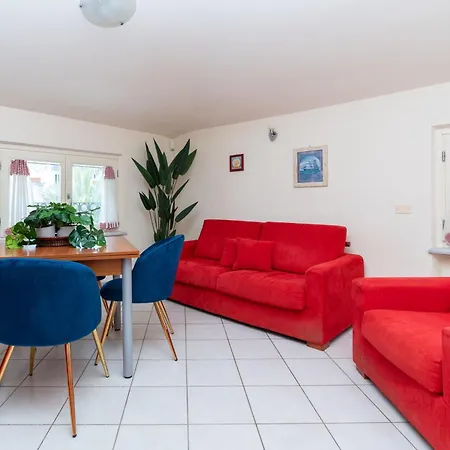 Appartement Vacation With 3 Separate And Private Parking