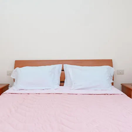 Vacation With 3 Separate And Private Parking