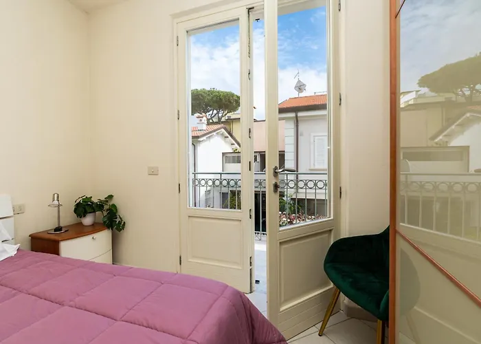 Apartment Vacation With 3 Separate And Private Parking Marina di Pietrasanta