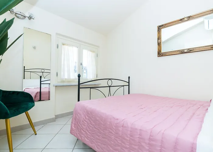 Apartment Vacation With 3 Separate And Private Parking Marina di Pietrasanta